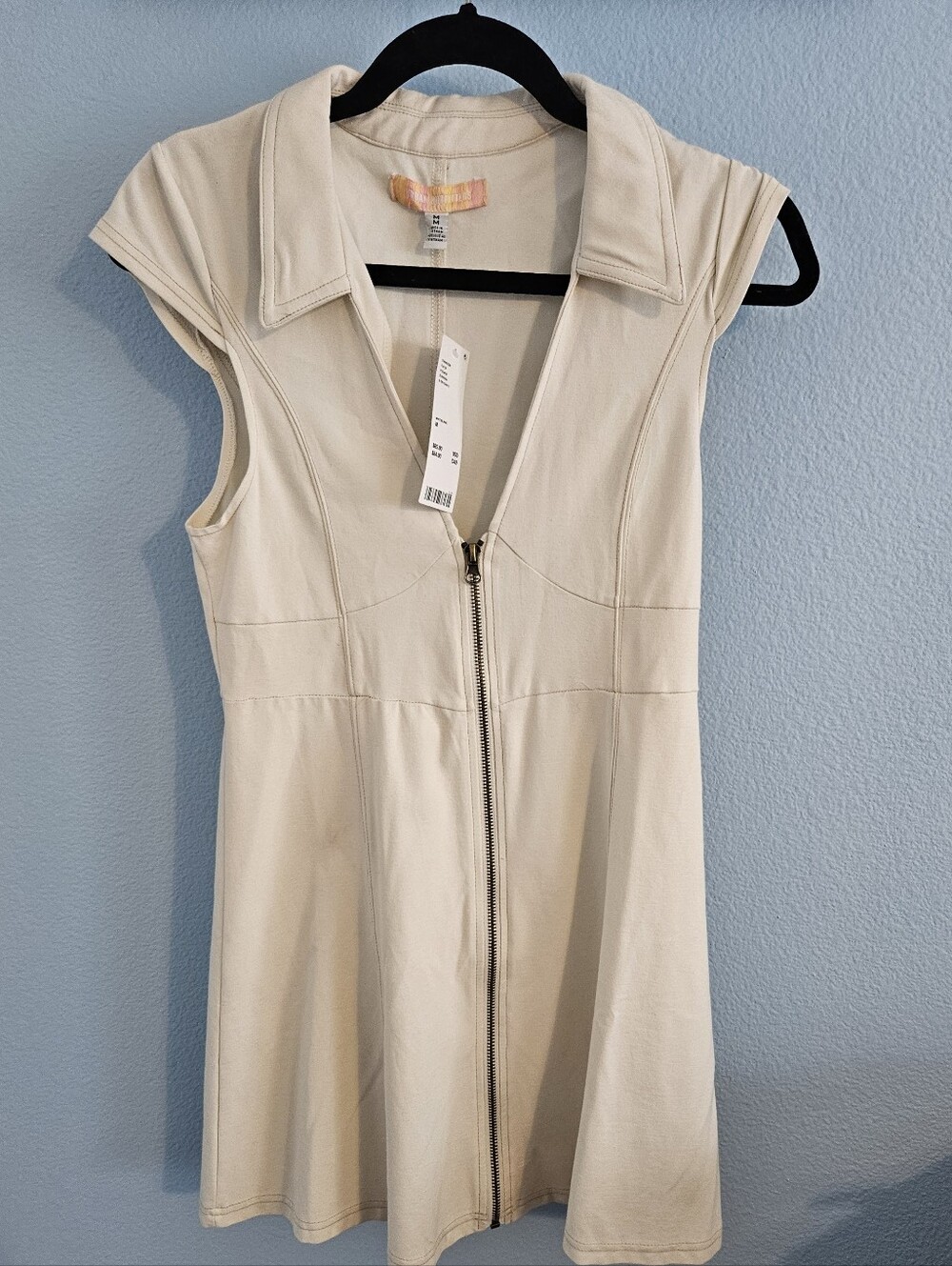 Urban Outfitters Sleeveless Cream Zip-Front Women’s Dress